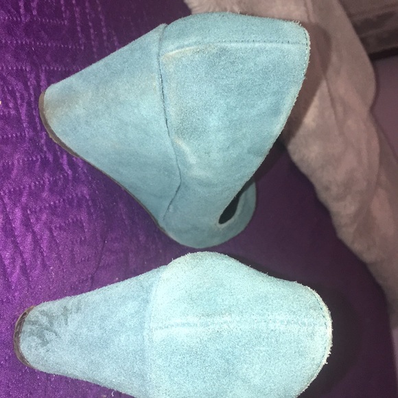 Turquoise/ green wedges worn a couple of times - Picture 4 of 4